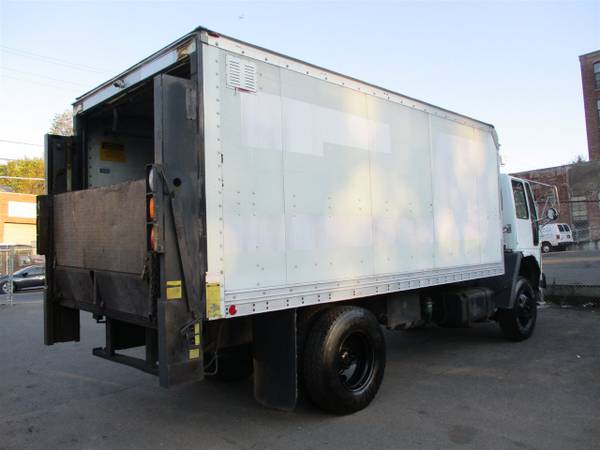 2004 Sterling SC- 8000 Series for sale in Totowa, NJ – photo 8