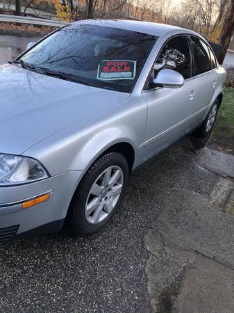 05 VW PASSAT 4 MOTION!! - cars & trucks - by owner - vehicle... for sale in Derby, CT – photo 2