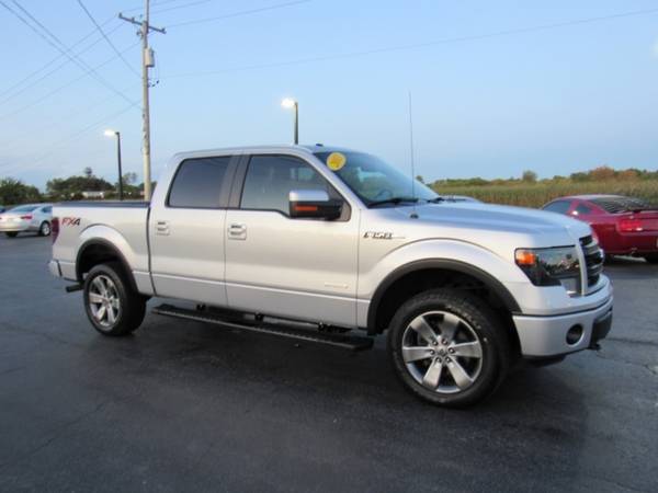 2013 Ford F-150 4WD SuperCrew FX4 with Leaf spring rear suspension... for sale in Grayslake, IL – photo 9