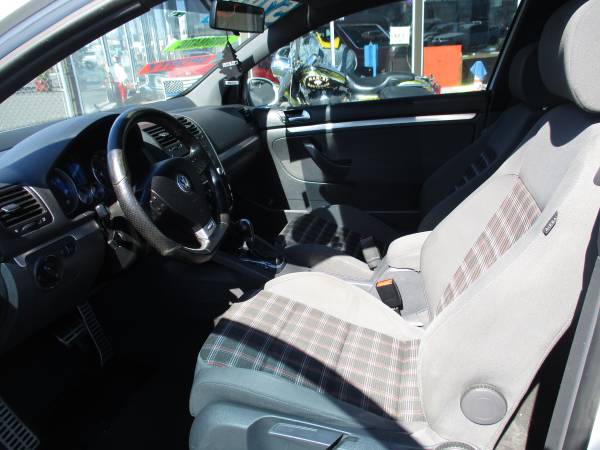 2006 VOLKSWAGEN NEW GTI HATCHBACK Turbo - - by dealer for sale in Longview, OR – photo 17