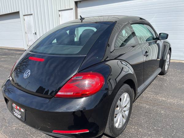 2013 Volkswagen Beetle Coupe 2dr Auto 2 5L - - by for sale in Middleton, WI – photo 7