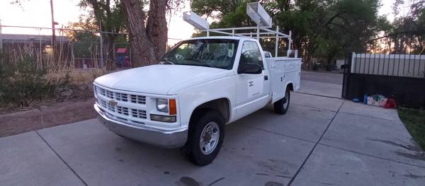 1998 Chevy 2500 utility work truck for sale in Albuquerque, NM – photo 3