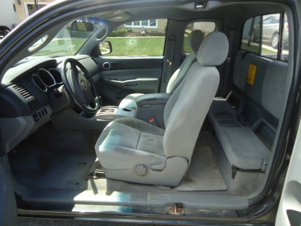 2007 Toyota Tacoma SR5 2WD 4 Doors 4 Cylinder - - by for sale in Chicago, IL – photo 9