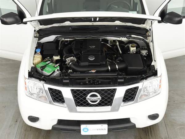 2014 Nissan Frontier Crew Cab SV Pickup 4D 5 ft pickup WHITE - FINANCE for sale in Downey, CA – photo 4