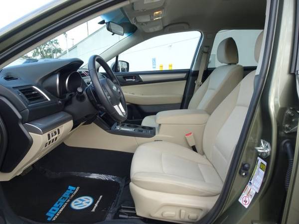 2017 Subaru Outback Premium for sale in Cincinnati, OH – photo 5