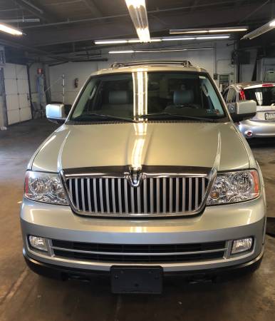 2005 Lincoln Navigator for sale in Lancaster, PA – photo 3