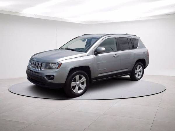 2017 Jeep Compass Latitude - - by dealer - vehicle for sale in Clayton, NC – photo 4