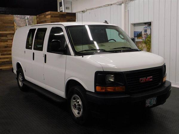 2017 GMC Savana 3500 Cargo Van/1-TON/ONLY 29, 000 MILES 3500 3dr for sale in Gladstone, OR – photo 2