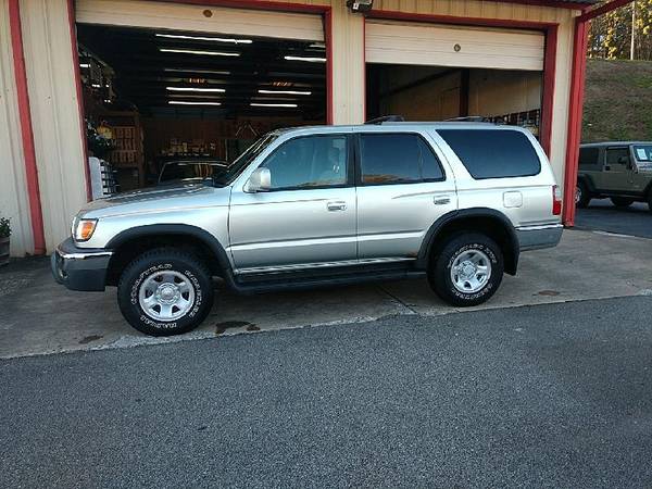 2000 Toyota 4Runner SR5 4WD - cars & trucks - by dealer - vehicle... for sale in Cleveland, AL – photo 5
