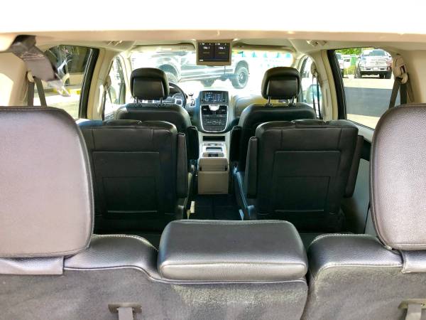 ** 2014 CHRYSLER TOWN AND COUNTRY ** PRICE DROP!! for sale in Anderson, CA – photo 10