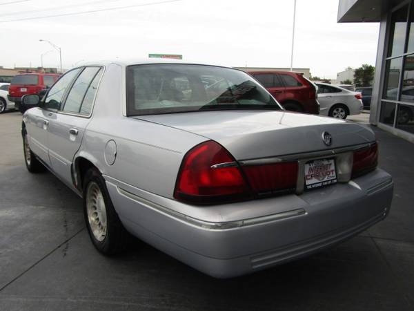 2000 *Mercury* *Grand Marquis* *LS* - cars & trucks - by dealer -... for sale in Council Bluffs, NE – photo 5