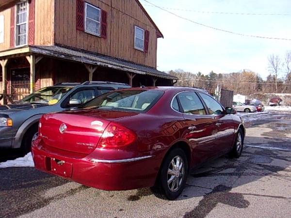 2007 Buick LaCrosse CX LOW MILEAGE ( 6 MONTHS WARRANTY ) for sale in North Chelmsford, MA – photo 4