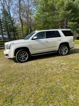 Beautiful 2015 Yukon Denali 4x4 - cars & trucks - by owner - vehicle... for sale in Science Hill, Ky., OH – photo 5