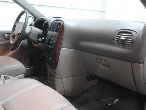2002 Chrysler Town & Country Limited - As Is - - by for sale in Hastings, MI – photo 14