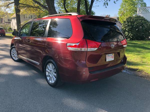 2011 Toyota Sienna AWD 112, 000 Miles! for sale in Brighton, MA – photo 4