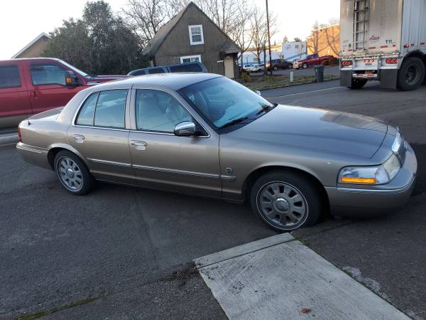 2005 Mercury Grand Marquis - cars & trucks - by owner - vehicle... for sale in Junction City, OR
