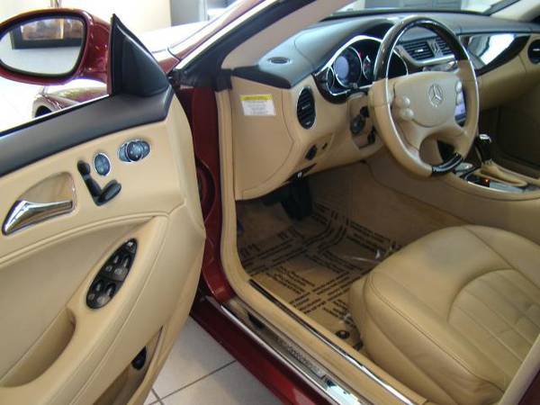 2006 Mercedes Benz CLS500 for sale in Saint Paul, MN – photo 2