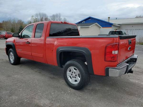 2009 Chevrolet Silverado 1500 Extended Cab - Honorable Dealership 3 for sale in Lyons, NY – photo 4