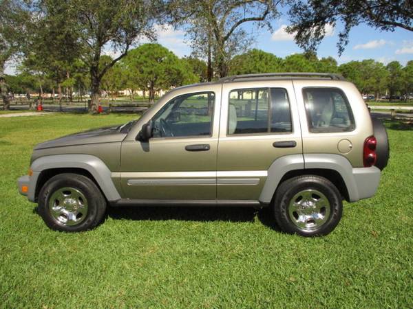 2007 Jeep Liberty 44196 Low Orig Miles Clean Carfax 23 Service... for sale in Fort Lauderdale, FL – photo 10