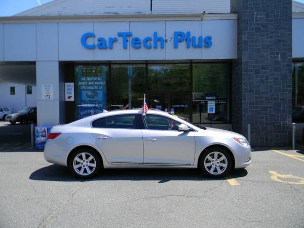 2012 Buick LaCrosse 3.6L V6 LUXURY SEDAN WITH PREMIUM PACKAGE 1 for sale in Plaistow, NH – photo 5