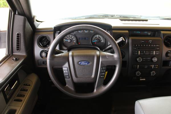 2013 Ford F150 XL Super Crew - - by dealer - vehicle for sale in Baton Rouge , LA – photo 18