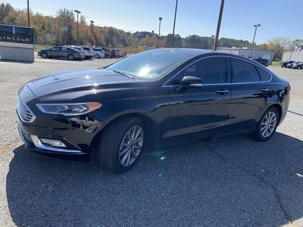 2017 Ford Fusion SE - cars & trucks - by dealer - vehicle automotive... for sale in Minden, LA – photo 9