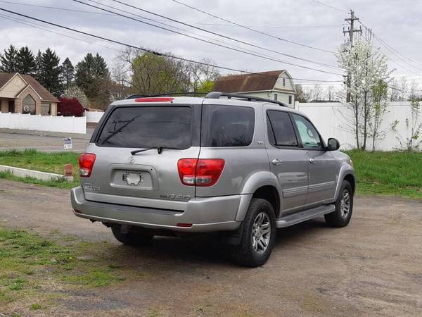 2007 Toyota Sequoia 4wd V8 - - by dealer - vehicle for sale in Wilkes Barre, PA – photo 8