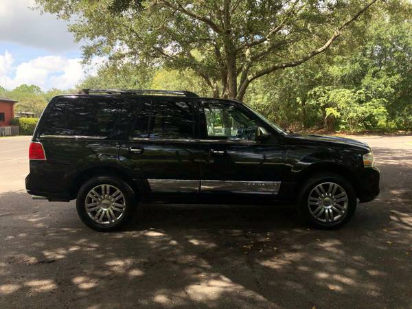 2010 Lincoln Navigator *WE FINANCE EVERYONE* - cars & trucks - by... for sale in Jacksonville, FL – photo 3
