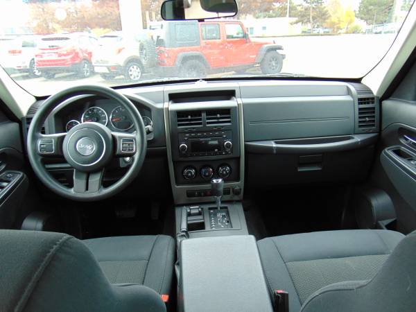 2012 JEEP LIBERTY 4WD - cars & trucks - by dealer - vehicle... for sale in Eugene, OR – photo 9
