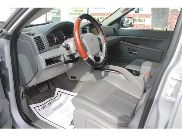 2005 Jeep Grand Cherokee Limited Sport Utility 4D - FREE FULL TANK... for sale in Modesto, CA – photo 10
