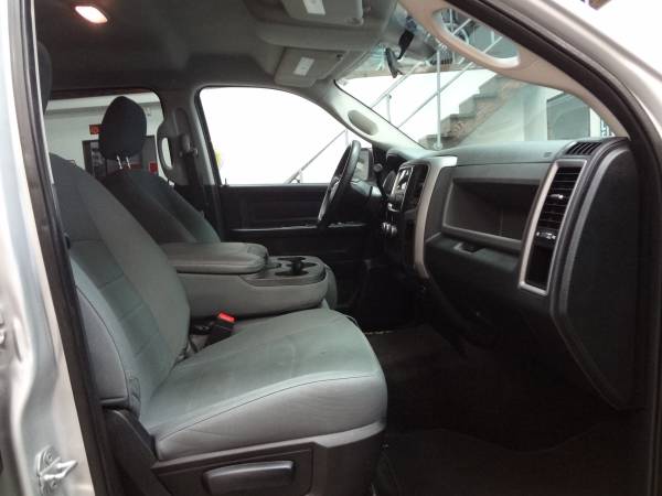 2015 Dodge Ram 1500 Crew Cab 4X4 - Must See! - - by for sale in Brockport, NY – photo 18
