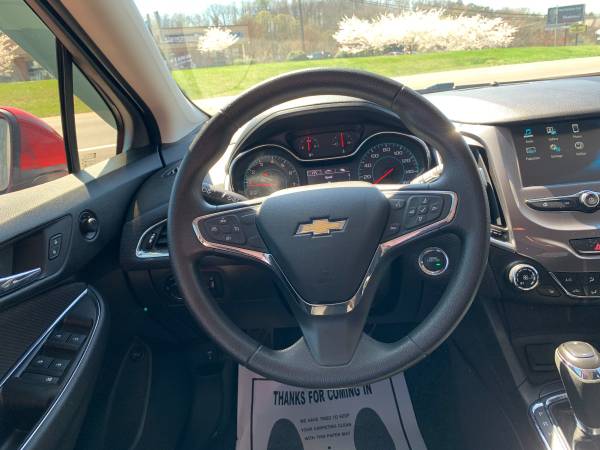 2018 Chevrolet Cruze Extra Clean Low Miles 15K - - by for sale in Vinton, VA – photo 17