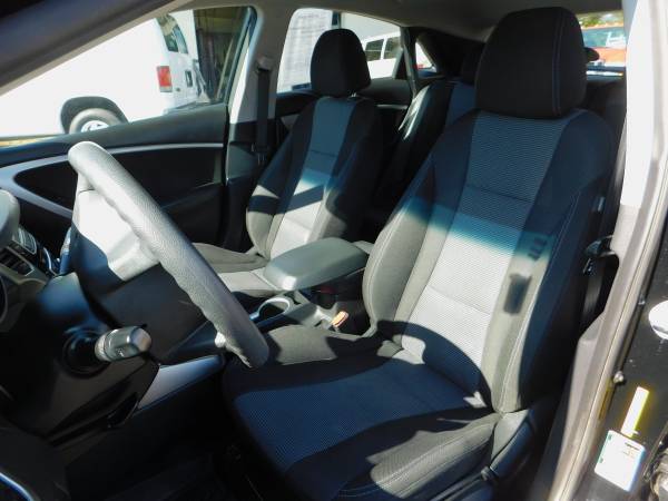 2015 Hyundai Elantra GT Base 4dr Hatchback (stk#5371) for sale in Edison, NJ – photo 11