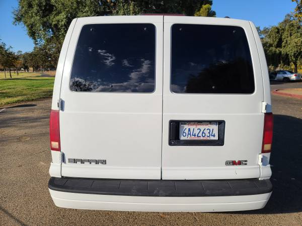 1999 GMC Safari AWD 3dr Extended Mini Van ** ONE OWNER** - cars &... for sale in Modesto, CA – photo 6