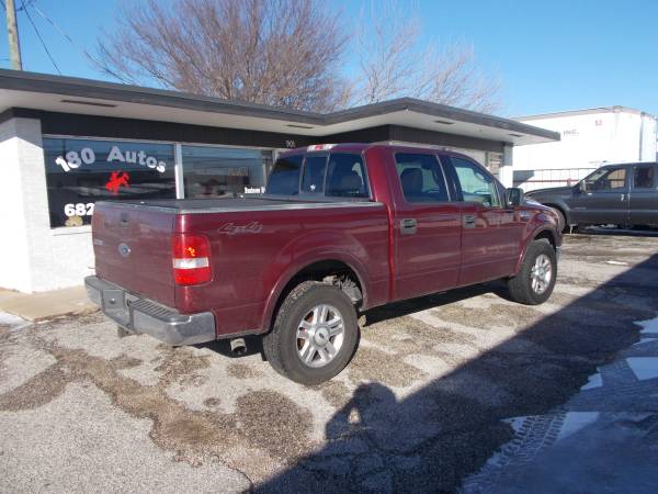 2004 Ford F-150 Crew Cab 4X4/Lariat - - by dealer for sale in Weatherford, TX – photo 2