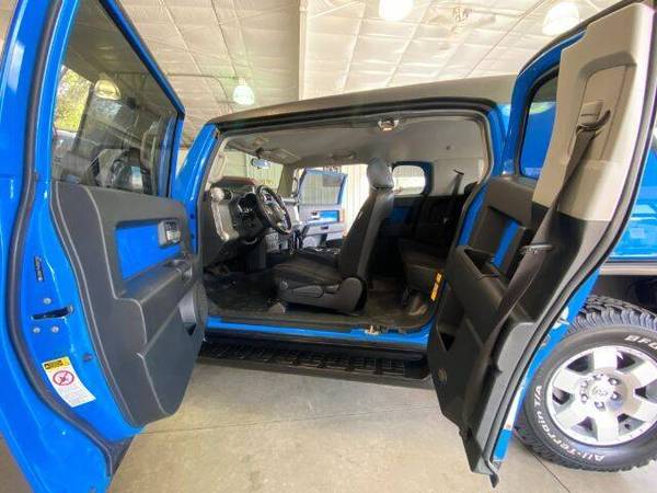 2007 Toyota FJ Cruiser - Voodoo Blue - One Owner - Service Records! for sale in La Crescent, WI – photo 15