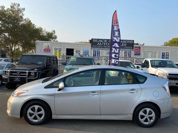 2015 Toyota Prius Three 4dr Hatchback - Comes with Warranty! - cars... for sale in Rancho Cordova, NV – photo 10