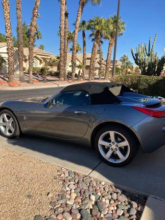 2006 Pontiac Solstice Convertible - cars & trucks - by owner -... for sale in Surprise, AZ – photo 10