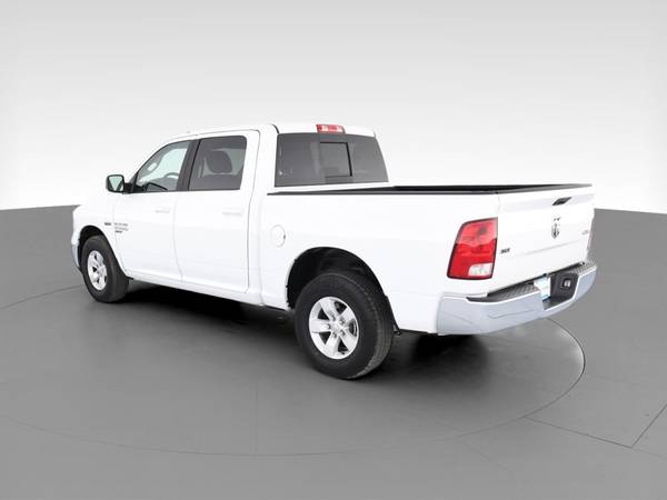 2020 Ram 1500 Classic Crew Cab SLT Pickup 4D 5 1/2 ft pickup White -... for sale in Pittsburgh, PA – photo 7