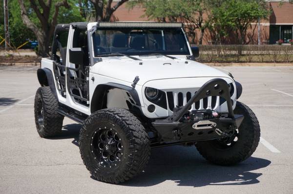 2014 Jeep Wrangler Unlimited 4DR ( HURRY JK UNDER 30k GO FAST ) for sale in Austin, TX – photo 15