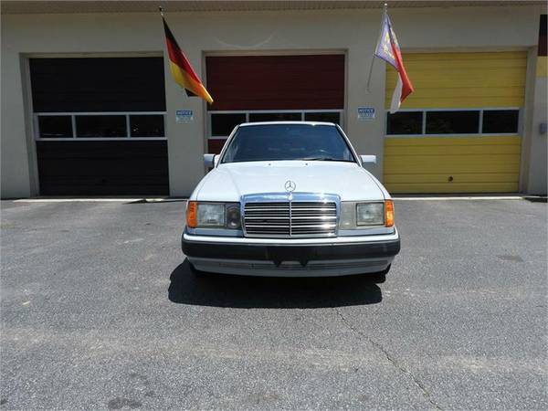 1992 MERCEDES-BENZ 300D for sale in Hendersonville, NC – photo 2