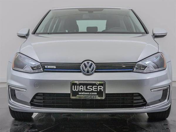 2016 Volkswagen VW e-Golf SE - cars & trucks - by dealer - vehicle... for sale in Wichita, KS – photo 16