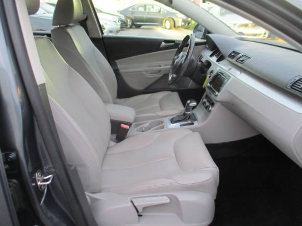 2010 VW Passat Komfort **Hot Deal/Sunroof/Low miles & Clean Title**... for sale in Roanoke, VA – photo 16