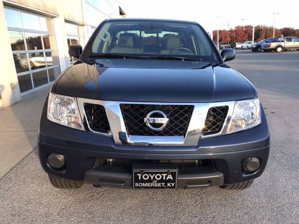 2019 Nissan Frontier SV Crew Cab 4x4 - cars & trucks - by dealer -... for sale in Somerset, KY – photo 4
