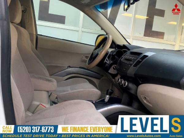 2007 Mitsubishi Outlander XLS for only $4,995 - cars & trucks - by... for sale in Tucson, AZ – photo 8