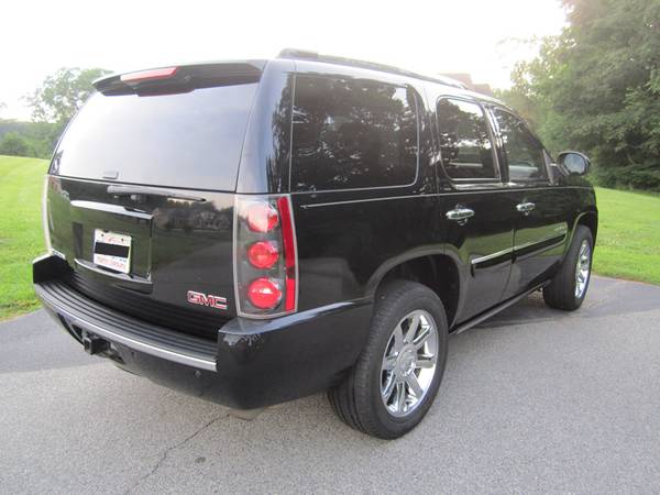 2008 Yukon Denali AWD - Excellent Condition! for sale in Thomasville, NC – photo 12
