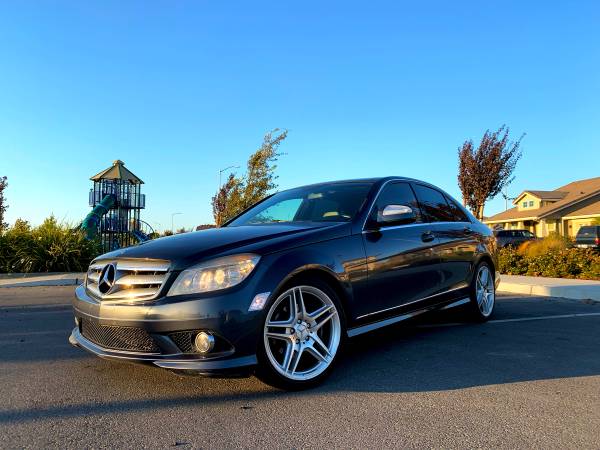 2009 Mercedes Benz C300 with Panoramic Sunroof for sale in Hollister, CA – photo 4