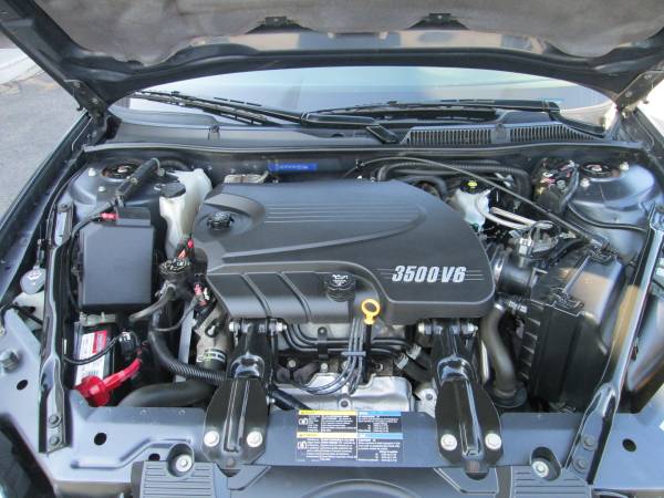 2009 CHEVROLET IMPALA LT V6 LOADED ONLY 49750 MILES - cars & trucks... for sale in East Providence, RI – photo 11