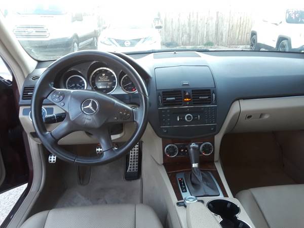 2009 Mercedes-Benz C-Class C300 Luxury Sedan - cars & trucks - by... for sale in El Paso, TX – photo 12