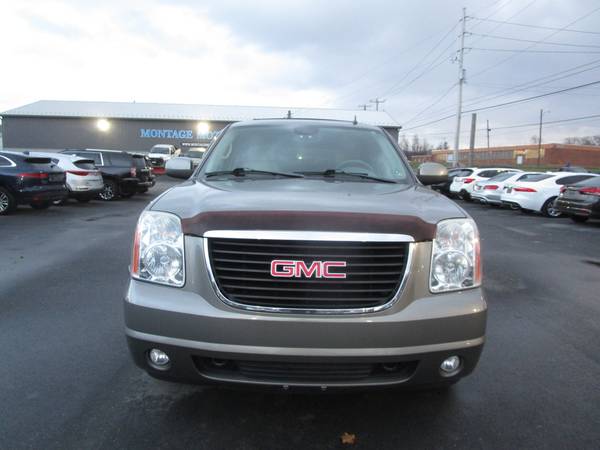 2009 GMC YUKON SLT - CLEAN CAR FAX - AS IS TRADED VEHICLE - 3RD ROW... for sale in Scranton, PA – photo 14